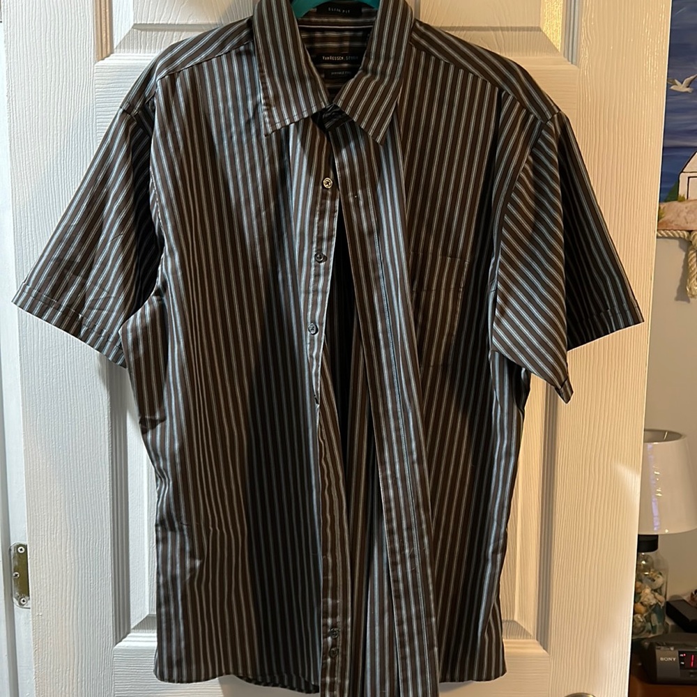 Van Heusen Men’s Short Sleeve Shirt XL